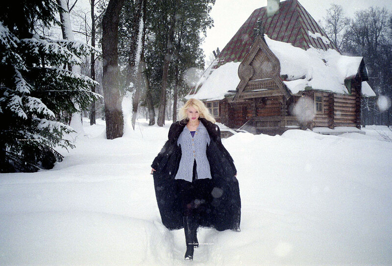 Ассоль, 35